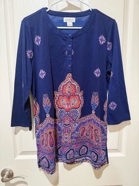 Liz Claiborne Navy Paisley Henley Top with Red and Orange Accents